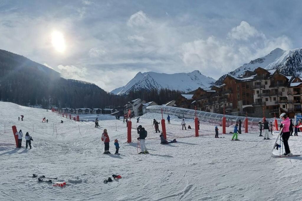 T2 + Coin Montagne - Wifi/Piscine - Les Orres 1800 Leilighet Eksteriør bilde